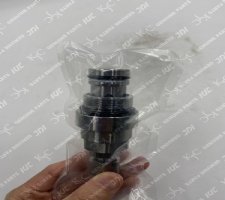 4372684 Клапан для Hitachi ZAX110