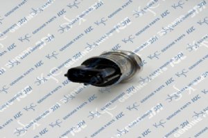 KM16-P03 4488580 Датчик высокого давления для экскаватора SH200 SH240 SH300