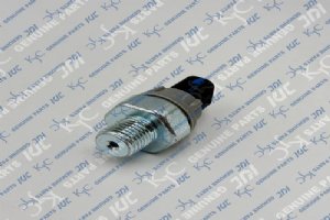 VHS83530E0220 Датчик давления масла Подходит для KOBELCO SK200-8