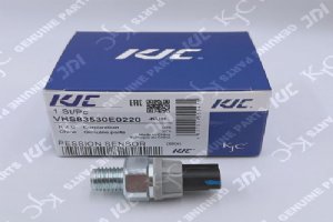 VHS83530E0220 เซนเซอร์ความดันน้ำมัน Transducer เหมาะสำหรับ KOBELCO SK200-8