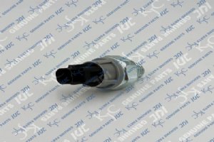 VHS83530E0220 Датчик давления масла Подходит для KOBELCO SK200-8