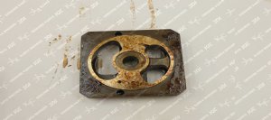 2052073 ПЛАТА КЛАПАНА L ФИТЫ ZAX210-3 ZAX230-3 ZX240-3 ZX280-3 HPV118 насос