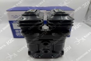 YX30V00004F1 YX30V00004F2 วาล์วควบคุมเท้าเหมาะสำหรับ Kobelco SK200-6 SK230-6 Excavator