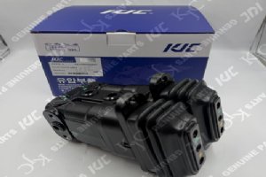 YX30V00004F1 YX30V00004F2 วาล์วควบคุมเท้าเหมาะสำหรับ Kobelco SK200-6 SK230-6 Excavator