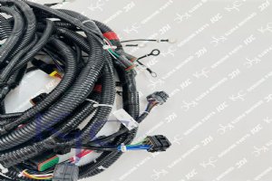 20Y-06-31612 Комацу ПРОВОДКА